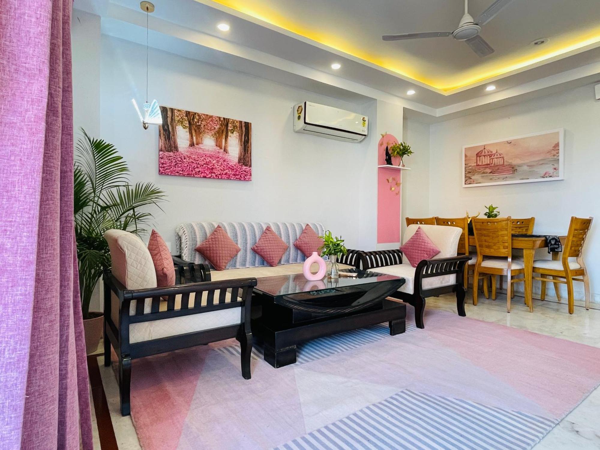 Bedchambers Medicity Serviced Apartments In Gurgaon Exterior photo